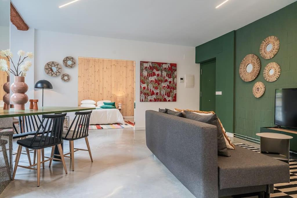 Balcon Del Centro - Bigliving Apartament *