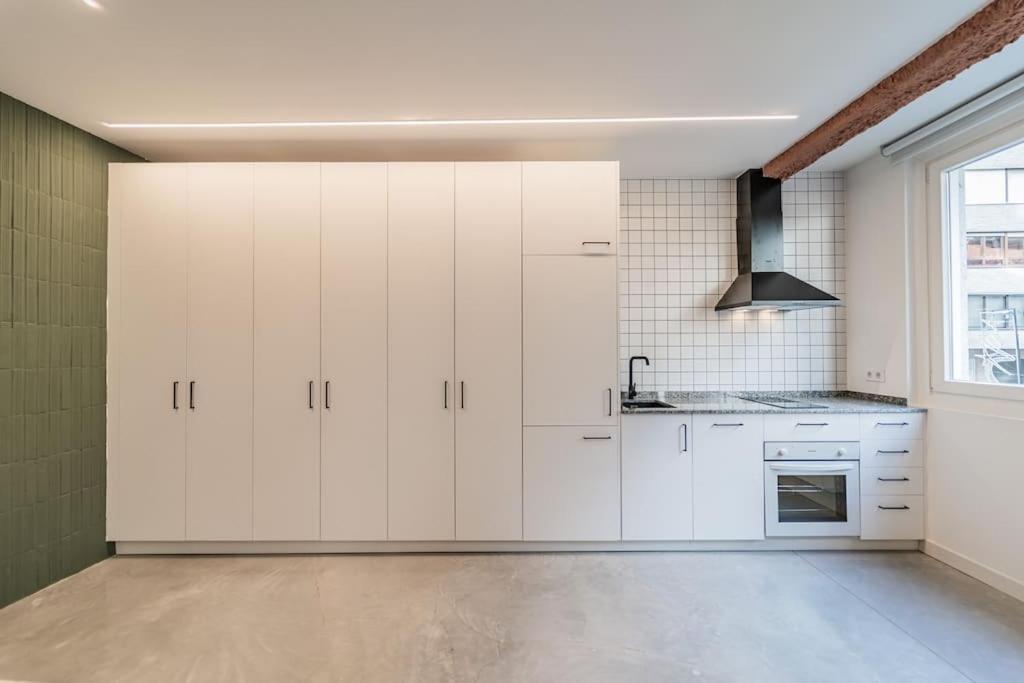 Apartment Balcon Del Centro - Bigliving